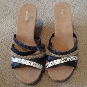 Old Navy wedges